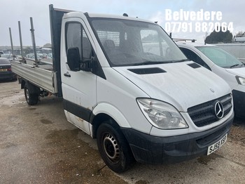 Location: BELVEDERE - 2009 MERCEDES SPRINTER 311 CDI LW Dropside Lorry REG: SJ59XSP, 2148cc Diesel, 6 Speed Manual Diesel, Former Keepers: 5, Keys: NO, MOT: Expiry date02.05.2026
