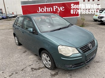 Location: South Wales - 2005 VOLKSWAGEN POLO S 55 5 Door Hatchback REG: SB55CVL, Keys: No, MOT Expiry date: 24-11-2023, 1198 Petrol, 5 Speed Manual Petrol, Former Keepers: 6