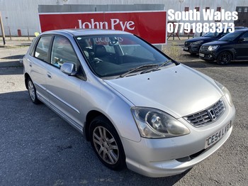 Location: South Wales - 2004 HONDA CIVIC VTEC EXECUTIVE 5 Door Hatchback REG: CE54LVB, Keys: No, MOT Expiry date: 15/07/2027, 1590 Petrol, 5 Speed Manual Petrol, Former Keepers: 3