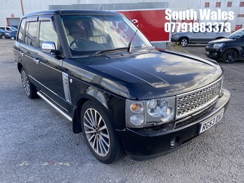Location: South Wales - 2003 LAND ROVER RANGE ROVER VOGUE TD6 AUT Estate REG: RG53DXC, Keys: No, MOT Expiry date: 28/04/2026, 2926 Diesel, 5 Speed Auto Diesel, Former Keepers: 11