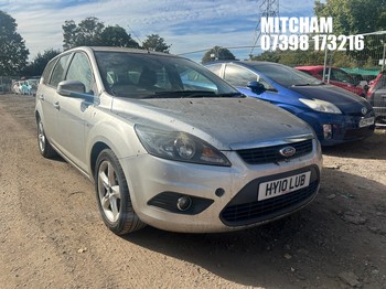 Location: Mitcham - 2010 FORD FOCUS ZETEC 100 Estate REG: HY10LUB, Keys: No, MOT Expiry date: 15/04/2026, 1596 Petrol, 5 Speed Manual Petrol, Former Keepers: 6