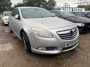 Location: Mitcham - 2009 VAUXHALL INSIGNIA SRI NAV 5 Door Hatchback REG: WF09XSJ, Keys: No, MOT Expiry date: 22/02/2027, 1796 Petrol, 6 Speed Manual Petrol, Former Keepers: 14