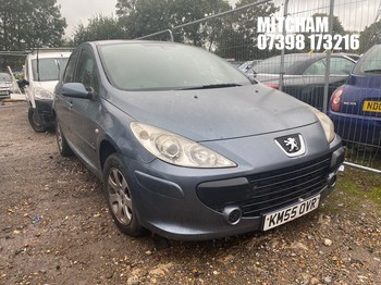Location: Mitcham - 2005 PEUGEOT 307 S 5 Door Hatchback REG: KM55OVR, Keys: No, MOT Expiry date: 10/12/2026, 1587 Petrol, 5 Speed Manual Petrol, Former Keepers: 8