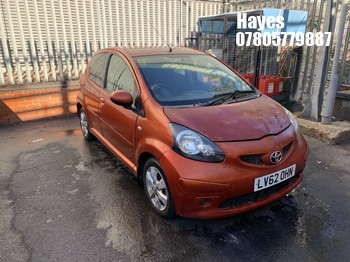 Location: Hayes - 2012 TOYOTA AYGO VVT-I FIRE AC 5 Door Hatchback REG: LV62OHN, Keys: No, MOT Expiry date: 21/10/2025, 998 Petrol, 5 Speed Manual Petrol, Former Keepers: 6