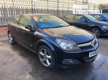 Location: Hayes - 2009 VAUXHALL ASTRA SRI 3 Door Hatchback REG: KV09LCJ, Keys: No, MOT Expiry date: 17/06/2026, 1796 Petrol, 5 Speed Manual Petrol, Former Keepers: 4