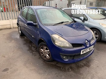 Location: Hayes - 2007 RENAULT CLIO DYNAMIQUE 5 Door Hatchback REG: WP07WLA, Keys: No, MOT Expiry date: 20/08/2026, 1390 Petrol, 5 Speed Manual Petrol, Former Keepers: 9