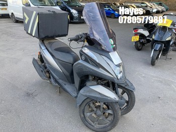 Location: Hayes - 2020 YAMAHA MWS125-A TRICITY 125 Motorcycle REG: LB69FBE, Keys: No, MOT Expiry date: 24/02/2026, 125 Petrol, Automatic, Former Keepers: 10