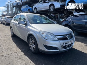 Location: Stapleford - 2010 VAUXHALL ASTRA CLUB 5 Door Hatchback REG: MF10TXN, Keys: Yes, MOT Expiry date: 31/03/2027, 1598 Petrol, 5 Speed Manual Petrol, Former Keepers: 5