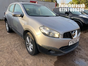 Location: Peterborough - 2013 NISSAN QASHQAI ACENTA 5 Door Hatchback REG: YT63BLZ, Keys: No, MOT Expiry date: 27/08/2026, 1598 Petrol, 5 Speed Manual Petrol, Former Keepers: 5