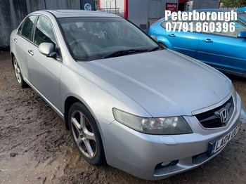 Location: Peterborough - 2004 HONDA ACCORD VTEC EXECUTIVE A 4 Door Saloon REG: LA04UGT, Keys: No, MOT Expiry date: 27/01/2027, 1998 Petrol, 5 Speed Auto Petrol, Former Keepers: 6