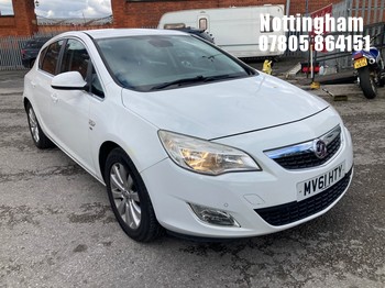 Location: Nottingham - 2011 VAUXHALL ASTRA SE CDTI 157 AUTO 5 Door Hatchback REG: MV61HTY, 1956cc Diesel, 6 Speed Auto Diesel, Former Keepers: 4, Keys: Yes, MOT Expiry date: 06/07/2027