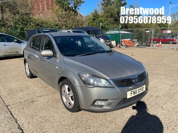 Location: Brentwood - 2011 KIA CEED 2 CRDI 5 Door Hatchback REG: FN11XYO, Keys: No, MOT Expiry date: 23/04/2026, 1582 Diesel, 6 Speed Manual Diesel, Former Keepers: 3
