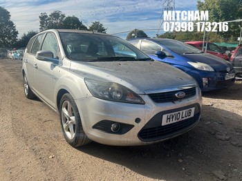 Location: Mitcham - 2010 FORD FOCUS ZETEC 100 Estate REG: HY10LUB, Keys: No, MOT Expiry date: 15/04/2026, 1596 Petrol, 5 Speed Manual Petrol, Former Keepers: 6