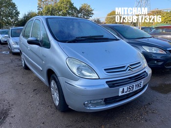 Location: Mitcham - 2010 CITROEN XSARA PICASSO DESIRE 16V MPV REG: AJ59YKE, Keys: No, MOT Expiry date: 16/02/2027, 1587 Petrol, 5 Speed Manual Petrol, Former Keepers: 4