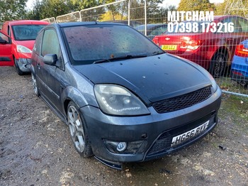 Location: Mitcham - 2006 FORD FIESTA ZETEC S 3 Door Hatchback REG: HG56RYV, Keys: No, MOT Expiry date: 03/12/2026, 1596 Petrol, 5 Speed Manual Petrol, Former Keepers: 7