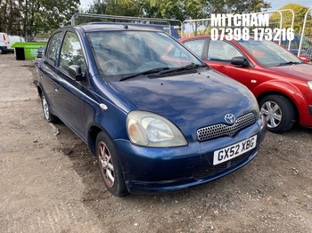 Location: Mitcham - 2002 TOYOTA YARIS CDX VVTI 5 Door Hatchback REG: GX52XBG, Keys: No, MOT Expiry date: 11/02/2026, 1299 Petrol, 5 Speed Manual Petrol, Former Keepers: 2