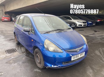 Location: Hayes - 2006 HONDA JAZZ S 5 Door Hatchback REG: SK56YFE, Keys: No, MOT Expiry date: 13/08/2027, 1246 Petrol, 5 Speed Manual Petrol, Former Keepers: 8