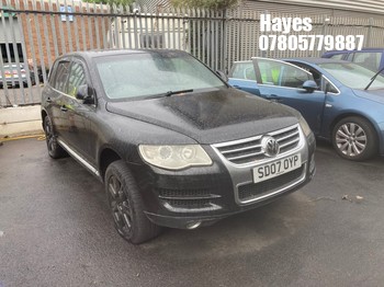 Location: Hayes - 2007 VOLKSWAGEN TOUAREG SE 174 TDI E4 A Estate REG: SD07OYP, Keys: No, MOT Expiry date: 04/09/2026, 2461 Diesel, 6 Speed Auto Diesel, Former Keepers: 9