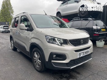 Location: Stapleford - 2020 PEUGEOT HORIZON RE MPV REG: SF70MXW, Keys: Yes, MOT Expiry date: 12/02/2027, 1498 Diesel, 5 Speed Manual Diesel, Former Keepers: 1