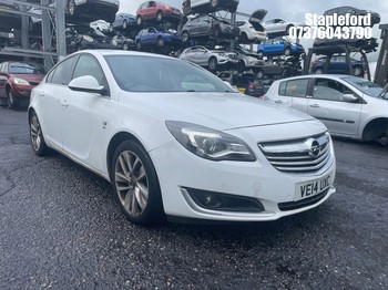 Location: Stapleford - 2014 VAUXHALL INSIGNIA SRI 5 Door Hatchback REG: VE14UXC, Keys: Yes, MOT Expiry date: 19/08/2023, 1796 Petrol, 6 Speed Manual Petrol, Former Keepers: 2