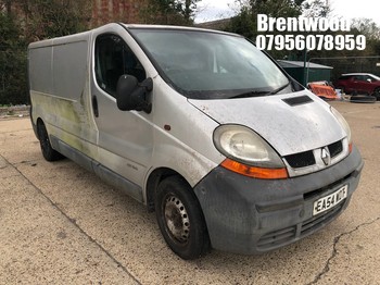 Location: Brentwood - 2004 RENAULT LL29 DCI 100 Panel Van REG: EA54WDT, Keys: No, MOT Expiry date: 02.10.2025, 1870 Diesel, 6 Speed Manual Diesel, Former Keepers: 9