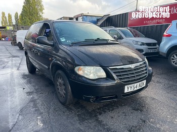 Location: Stapleford - 2005 CHRYSLER VOYAGER SE MPV REG: YY54NDK, Keys: Yes, MOT Expiry date: 14/05/2027, 2429 Petrol, 5 Speed Manual Petrol, Former Keepers: 2