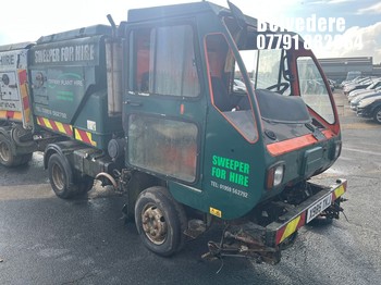 Location: Belvedere - 2000 SCARAB Street Cleansing REG: X985TKJ, 2776cc Diesel, Automatic, Former Keepers:, Keys: Required, MOT Expiry date: