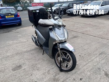 Location: Belvedere - 2015 HONDA SH 125 AD-E Motorcycle REG: LJ15VXY, Keys: No, MOT Expiry date: 14/03/2026, 125 Petrol, AUTOMATIC, Former Keepers: 5