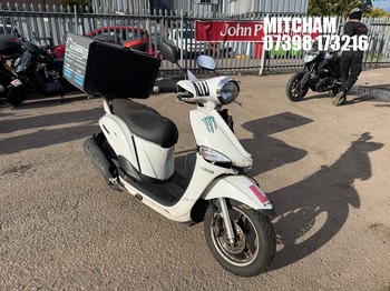Location: Mitcham - 2017 YAMAHA XC 115 S DELIGHT Scooter REG: EX17YOD, Keys: No, MOT Expiry date: 04/08/2026, 115 Petrol, AUTOMATIC, Former Keepers: 7