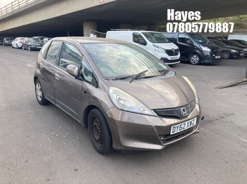 Location: Hayes - 2012 HONDA JAZZ I-VTEC SE 5 Door Hatchback REG: DY62XWZ, Keys: No, MOT Expiry date: 11/09/2027, 1198 Petrol, 5 Speed Manual Petrol, Former Keepers: 10
