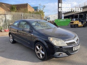 Location: Hayes - 2009 VAUXHALL ASTRA SRI 3 Door Hatchback REG: EY09ZGO, Keys: No, MOT Expiry date: 07/09/2026, 1796 Petrol, 5 Speed Manual Petrol, Former Keepers: 10