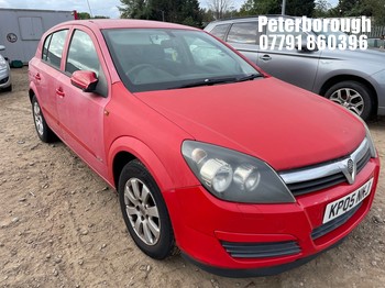Location: Peterborough - 2005 VAUXHALL ASTRA CLUB CDTI 5 Door Hatchback REG: KP05NKJ, Keys: No, MOT Expiry date: 28/10/2026, 1686 Diesel, 5 Speed Manual Diesel, Former Keepers: 3