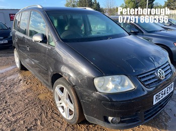 Location: Peterborough - 2004 VOLKSWAGEN TOURAN SPORT TDI AUTO MPV REG: RE54EYP, Keys: No, MOT Expiry date: 24/03/2027, 1968 Diesel, 6 Speed Auto Diesel, Former Keepers: 10