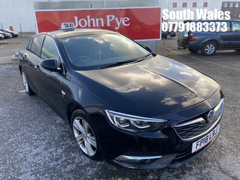 Location: South Wales - 2018 VAUXHALL INSIGNIA ELITE NAV ECOTEC 5 Door Hatchback REG: FP18LRJ, Keys: No, MOT Expiry date: 21/07/2026, 1598 Diesel, 6 Speed Manual Diesel, Former Keepers: 3