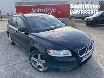 Location: South Wales - 2010 VOLVO V50 SE D DRIVE Estate REG: YY60AFO, Keys: No, MOT Expiry date: 23/06/2026, 1560 Diesel, 5 Speed Manual Diesel, Former Keepers: 5