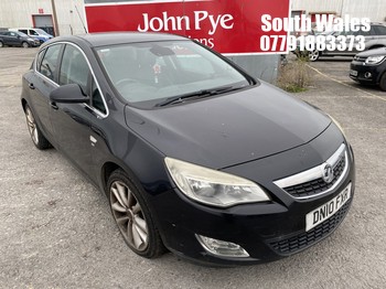 Location: South Wales - 2010 VAUXHALL ASTRA SE CDTI 157 5 Door Hatchback REG: DN10FXR, Keys: No, MOT Expiry date: 21/08/2024, 1956 Diesel, 6 Speed Manual Diesel, Former Keepers: 6