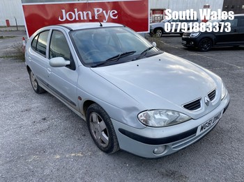 Location: South Wales - 2002 RENAULT MEGANE FIDJI 16V 5 Door Hatchback REG: WG51DNO, Keys: Yes, MOT Expiry date: 03/09/2027, 1598 Petrol, 5 Speed Manual Petrol, Former Keepers: 8