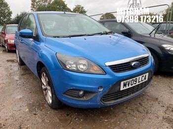 Location: Mitcham - 2009 FORD FOCUS ZETEC 100 5 Door Hatchback REG: MV09LCA, Keys: No, MOT Expiry date: 28/02/2025, 1596 Petrol, 5 Speed Manual Petrol, Former Keepers: 7
