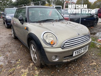 Location: Mitcham - 2007 MINI COOPER 3 Door Hatchback REG: YX07YDD, Keys: No, MOT Expiry date: 08/09/2025, 1598 Petrol, 6 Speed Manual Petrol, Former Keepers: 7
