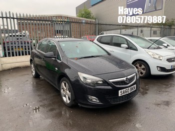 Location: Hayes - 2010 VAUXHALL ASTRA SRI 5 Door Hatchback REG: SA60BKN, Keys: No, MOT Expiry date: 17/08/2026, 1598 Petrol, 5 Speed Manual Petrol, Former Keepers: 6