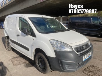 Location: Hayes - 2017 PEUGEOT PARTNER SE L1 BLUE HDI Panel Van REG: BJ17OMK, Keys: No, MOT Expiry date: 20/03/2027, 1560 Diesel, 5 Speed Manual Diesel, Former Keepers: 5