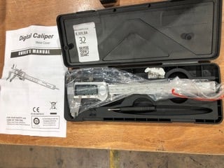 Lot 32  
            Birmingham - Collection Only 

                
DIGITTAL CALIPER IN PLASTIC CASE