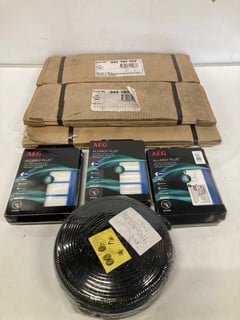 Lot 10  
            Nottingham SR8 - Delivery Or Collection 

                
7 X AEG ITEMS INC ALLERGY PLUS FILTER MODEL: AFS1W