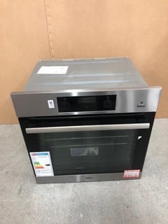 Lot 32  
            Nottingham SR8 - Delivery Or Collection 

                
AEG INTEGRATED SINGLE OVEN MODEL: BES356010M  - EX DISPLAY