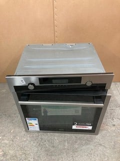 Lot 40  
            Nottingham SR8 - Delivery Or Collection 

                
AEG INTEGRATED SINGLE OVEN MODEL: BPE556060M  - EX DISPLAY