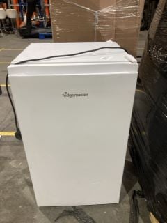 Lot 104  
            Birmingham - Collection Only 

                
FRIDGEMASTER UNDERCOUNTER FRIDGE