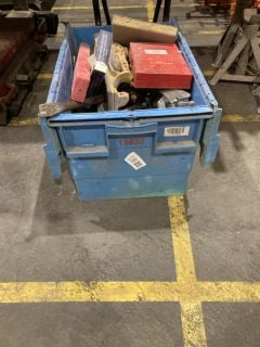 Lot 109  
            Birmingham - Collection Only 

                
QTY OF TOOLING TO INCLUDE CROW BAR