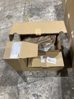 Lot 121  
            Birmingham - Collection Only 

                
VEGABAR 28 UNIVERSAL PRESSURE TRANSMITTER TO INC LIQUIPHANT M FEL58 TEST ADAPTER