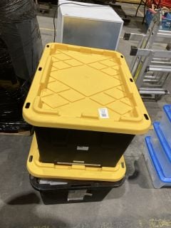 Lot 122  
            Birmingham - Collection Only 

                
STORAGE BOXES TO INCLUDE MICRON FILTER WITH PLASTIC RIM
