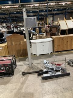 Lot 144  
            Birmingham - Collection Only 

                
SUPERTRACKER TOOLING